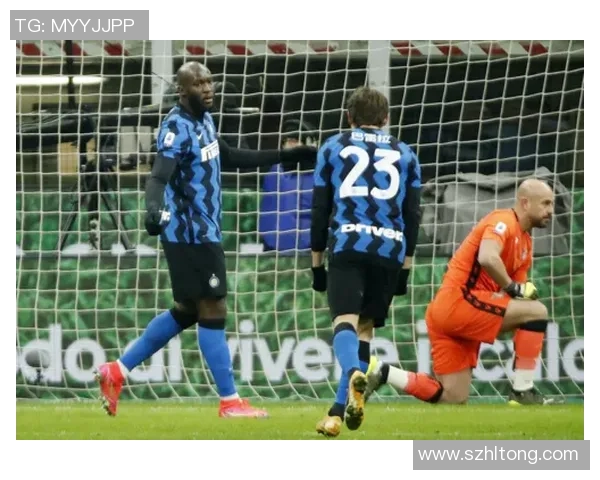 拉齐奥与克雷莫激战正酣赛季关键对决引发球迷热议